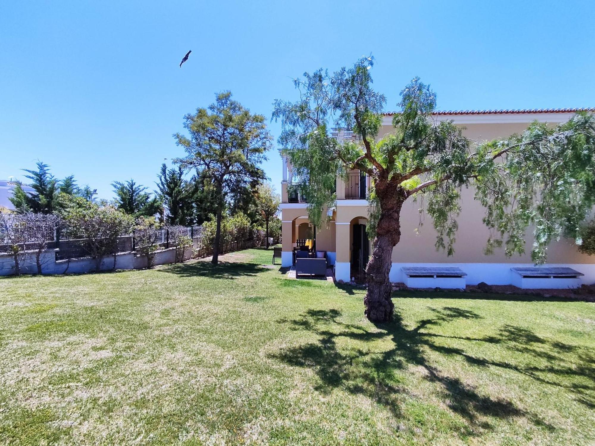 شقة 1D Areias De Porches, Pool & A/C - Casas & Papeis Armação de Pêra المظهر الخارجي الصورة
